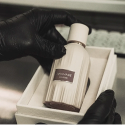 عطر ريزونانس المركز للجنسين من أمواج 100 مل Resonance Concentrated Perfume  by Amouage